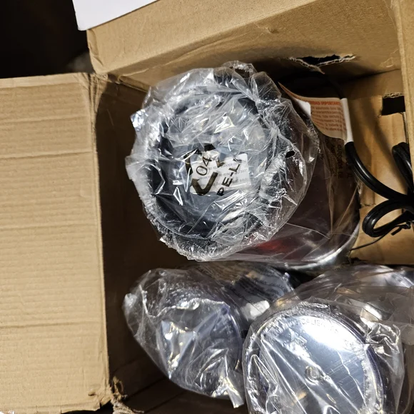 Red and Black Kitchen Tools Set for Culinary Excellence - Picture 3 of 3